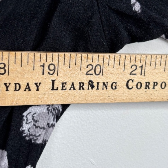 Free People Dark Floral Wrap Midi Dress M So Sweetly Balloon Sleeve Boho Witchy - Picture 8 of 14